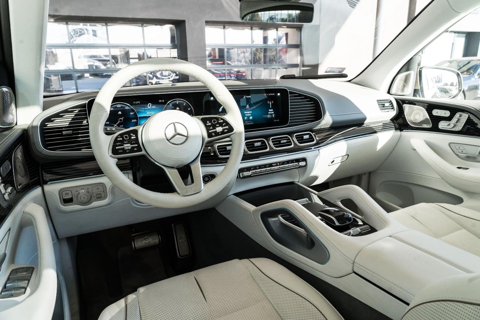 Mercedes-Benz GLS 600 Maybach 4Matic FULL OPTIONAL DUO TONE