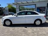 Audi A3 1.5 TFSI Limousine sport*Motor ruckelt*Xenon - Audi A3: Motor