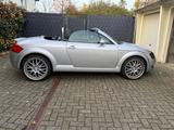 Audi TT Roadster 1.8T 140 kW -
