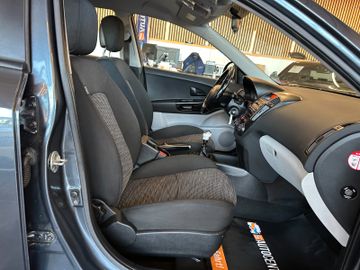 MYAUTOCENTER – Gebraucht- und Jahreswagen mit Werkstattservice in Pfaffenhofen Kia cee´d Sportswagon Vision*2. Hand*Klima*AHK*SHZ*
