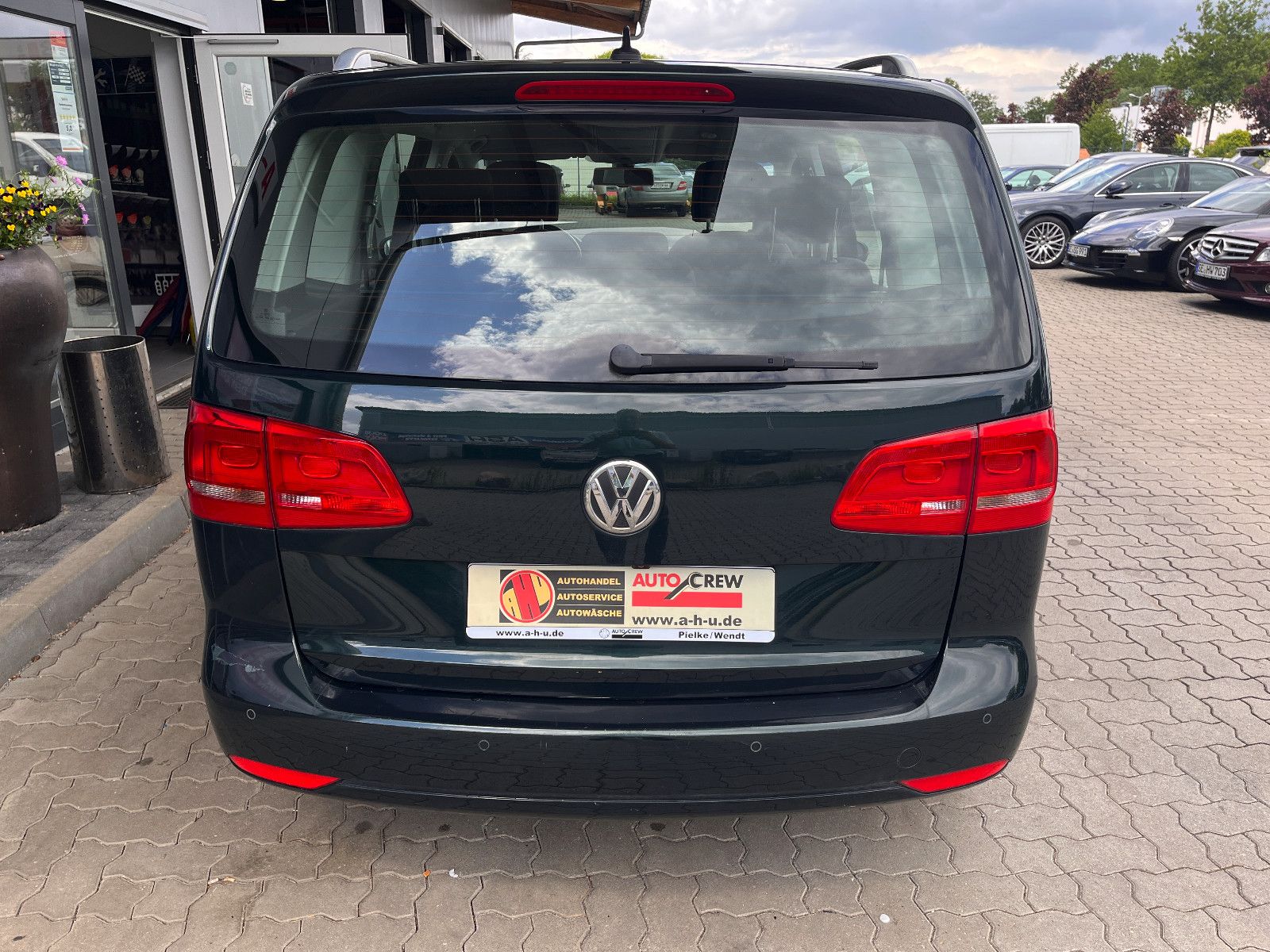 Fahrzeugabbildung Volkswagen Touran Highline BMT 2.0 TDi DSG