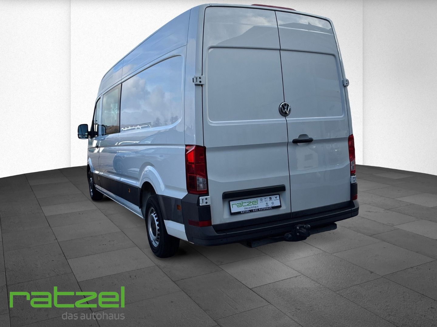 Fahrzeugabbildung Volkswagen Crafter Kasten PLUS lang Hochdach 35 2.0 TDI