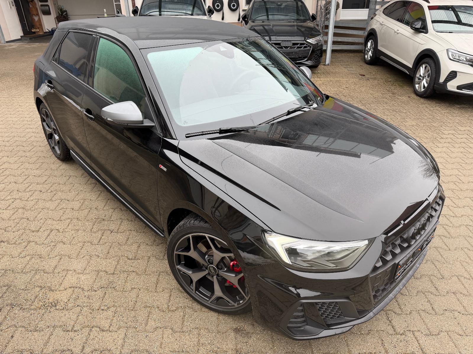 Audi A1 Sportback 40 TFSI S line, S line 2x, VOLL!!