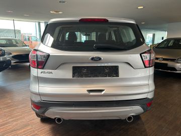 Ford Kuga - 5