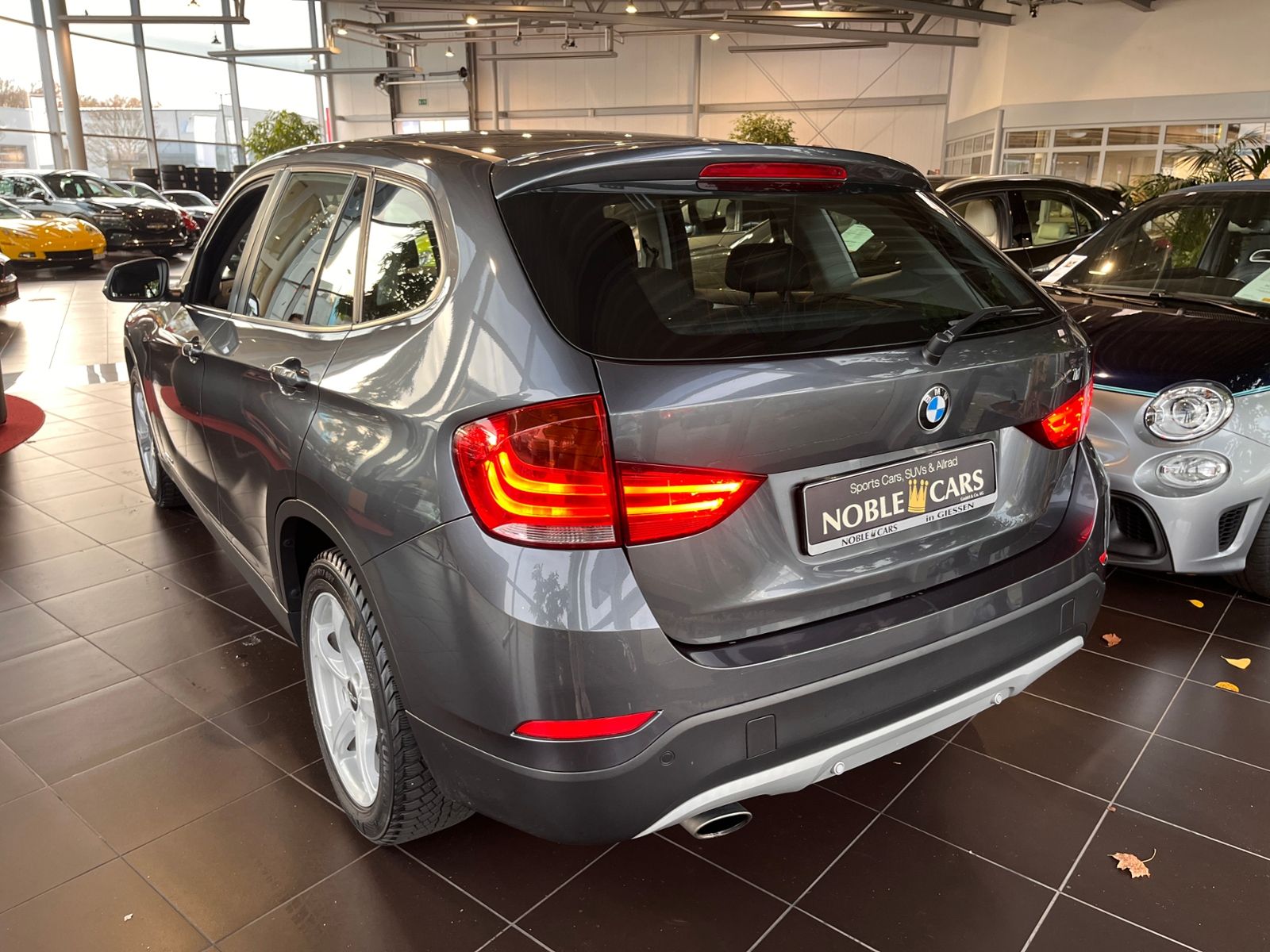 Fahrzeugabbildung BMW X1 18 i sDrive KLIMA SHZ
