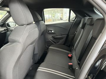 Fotografie 13 des Opel Corsa 1.2 Direct Injection Turbo GS Shz Lhz