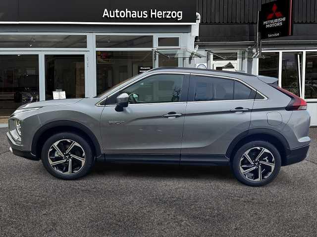 Mitsubishi Eclipse Cross PHEV PLUS 2.4 4WD *SHZ + ALU*