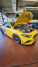 Mercedes-Benz A35 AMG 