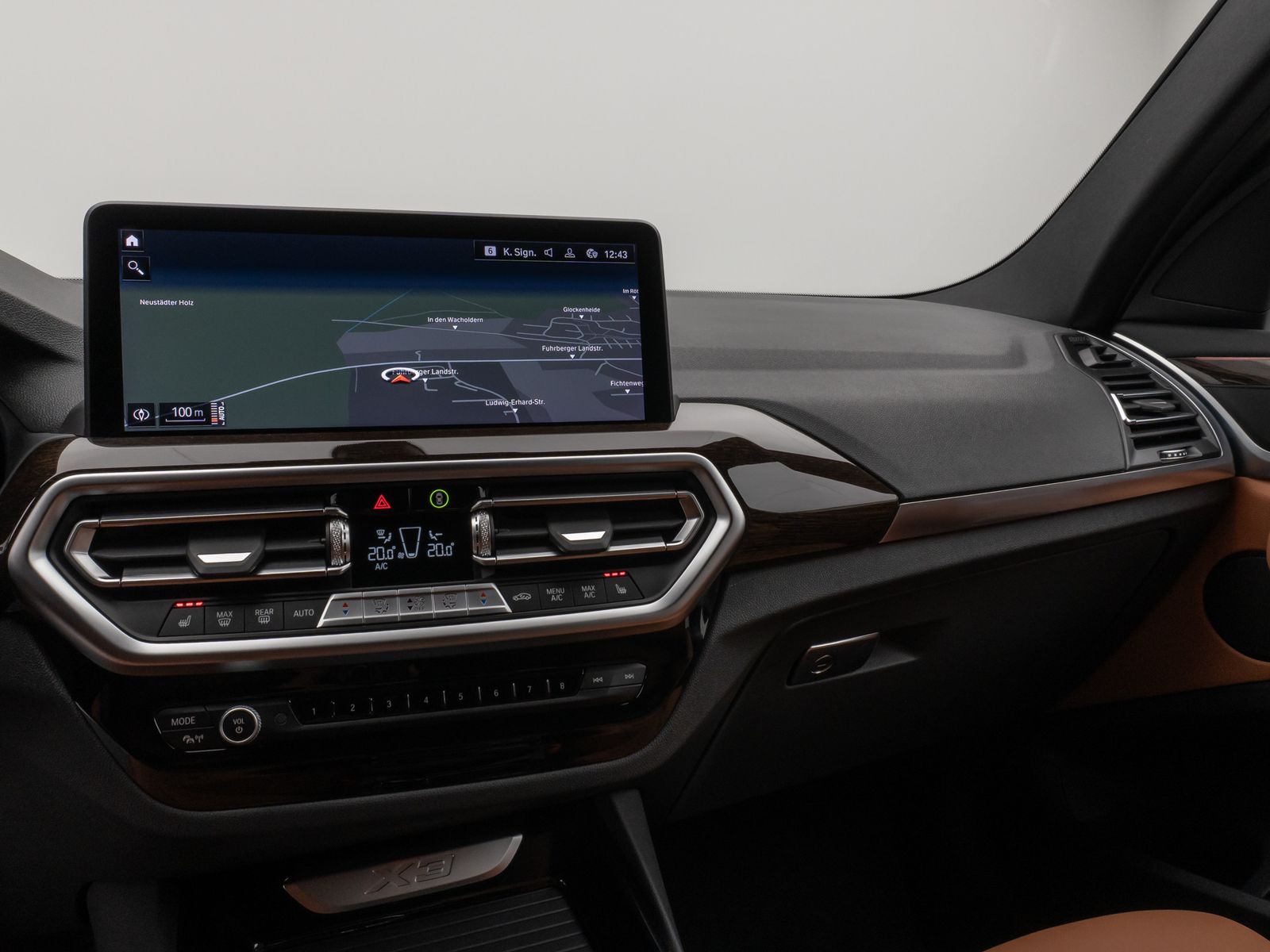 Fahrzeugabbildung BMW X3 xD20d MSport Individual HiFi Kamera DAB Alarm