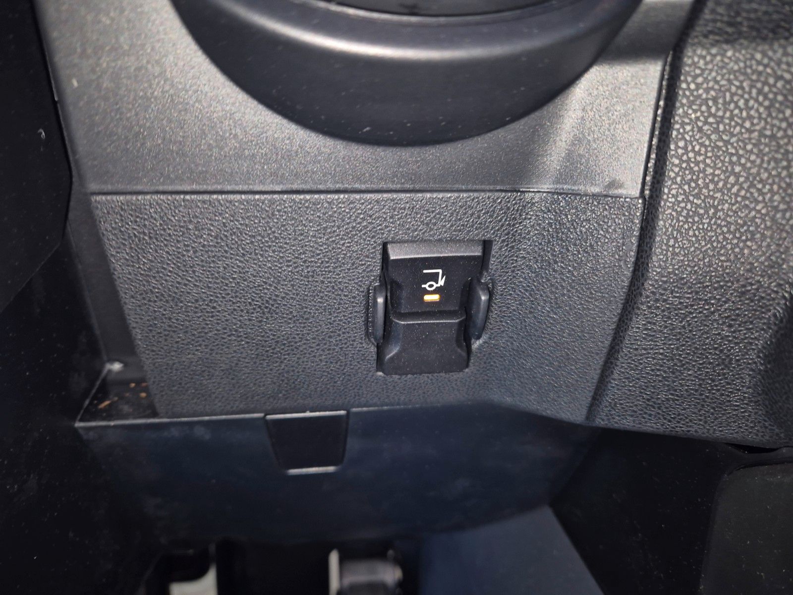 Fahrzeugabbildung Iveco AT190S40/FP Böse Schwenkwand LBW AHK