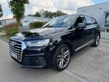Audi Q7 3.0 TDI S-Line AHK LUFT HUD MASS MAT SBLF VIR - Audi Q7 Gebrauchtwagen in München