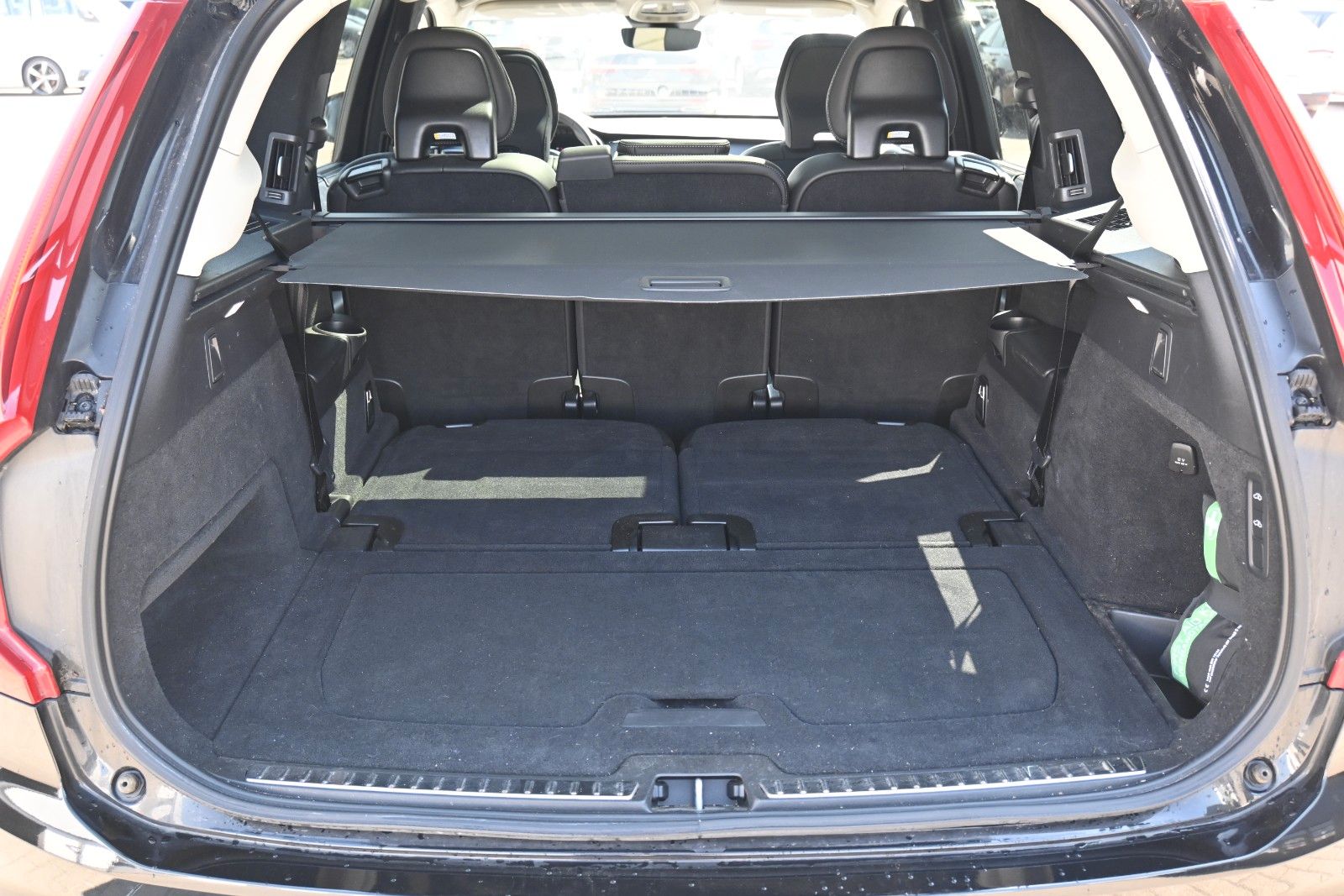 Fahrzeugabbildung Volvo XC90 D5 Ultimate Bright AWD*MASS*LUFT*AHK*PANO*