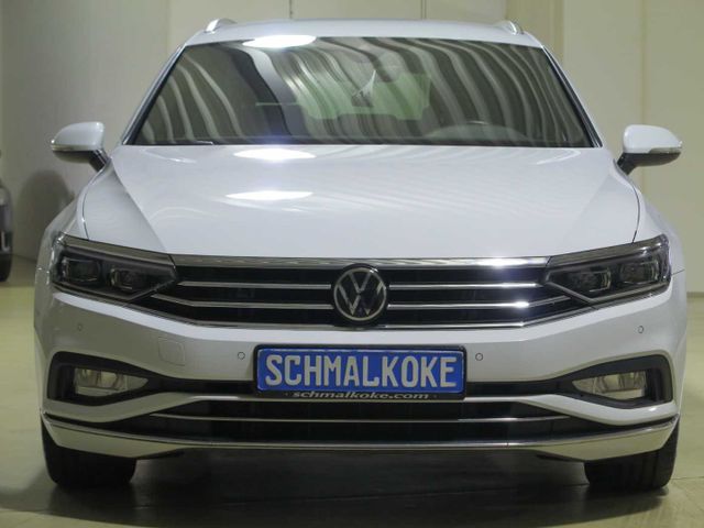 VW Passat Variant 2.0 TDI SCR DSG7 Elegance AHK Nav