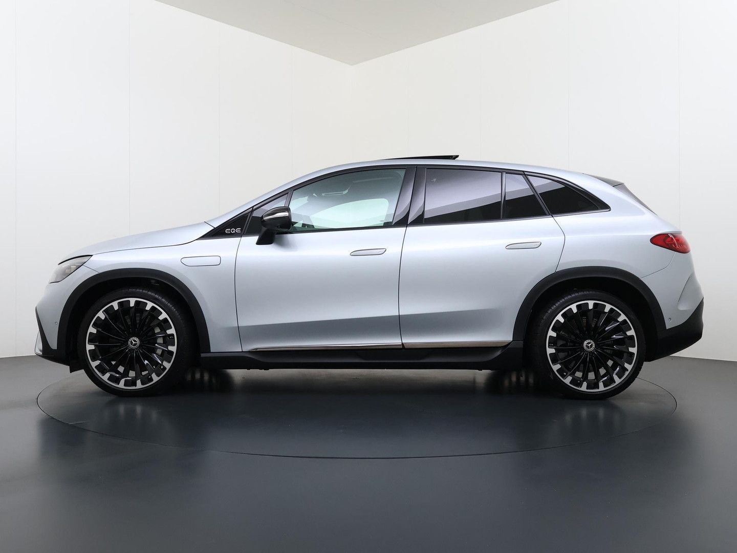 Mercedes-Benz EQE SUV 350 4Matic Sport Edition 91 kWh | luftfe imagem 3