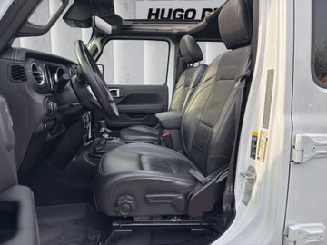 Jeep Wrangler - 10