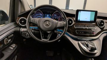 Mercedes V 250 - 12