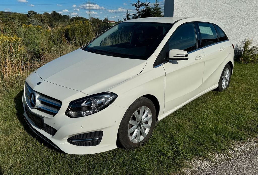 Image of Mercedes-Benz B 180