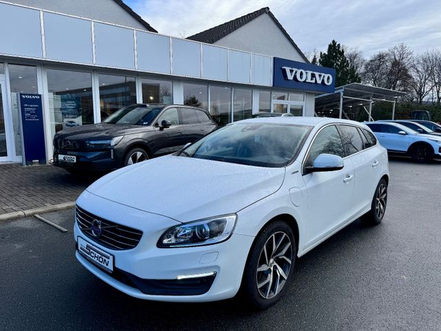 Volvo V60 D6 AWD Plug in Hybrid Geartronic Momentum