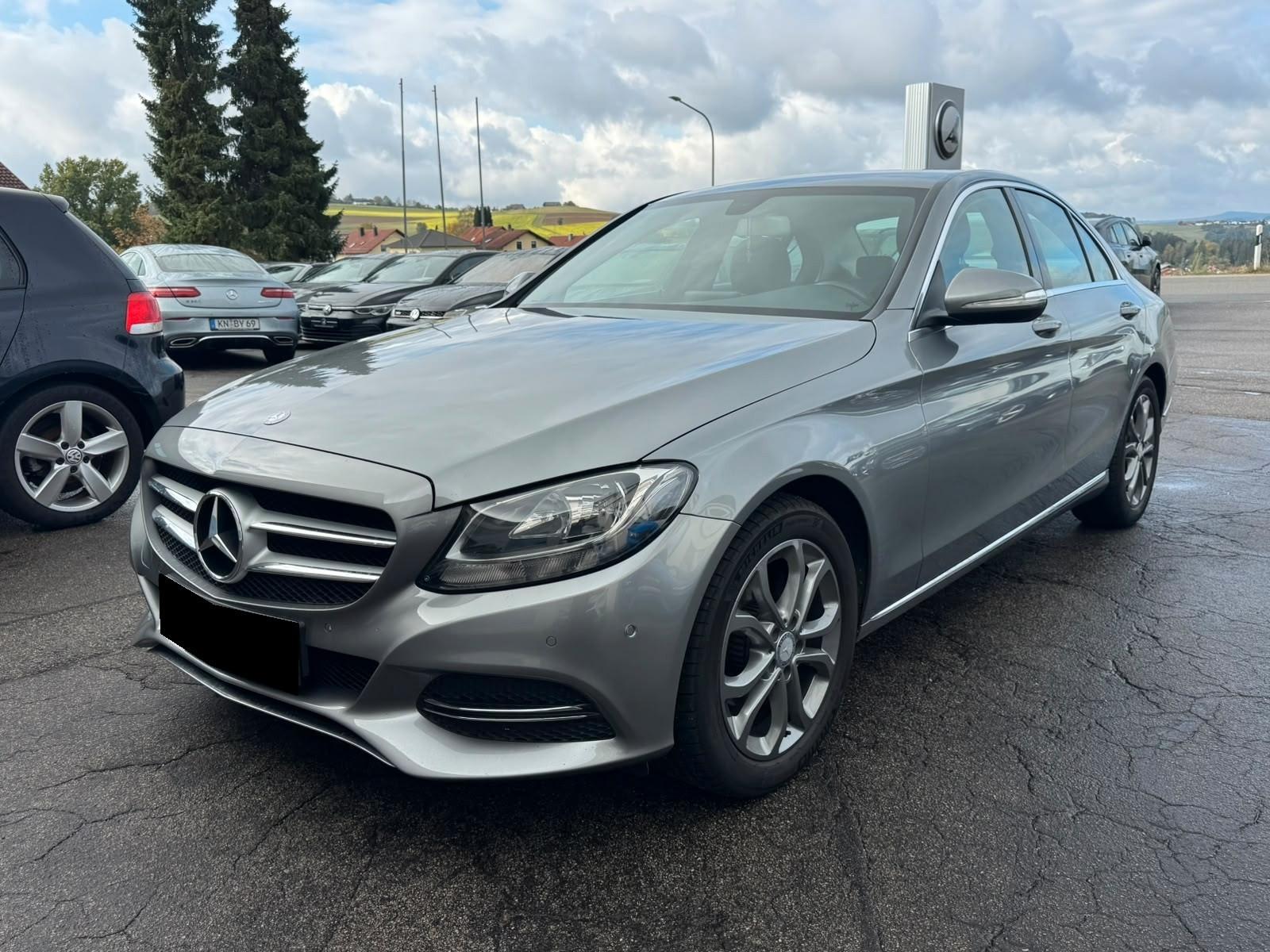 Mercedes-Benz C 180 CGI Limousine Avantgarde TEMPO NAVI SHZ LM