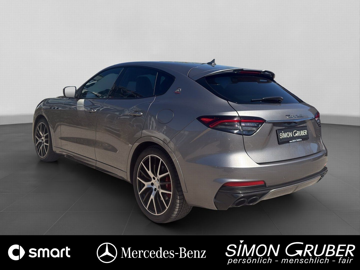 Fahrzeugabbildung Maserati Levante Trofeo 360 Sitzbelüftung Leder HarmanKar