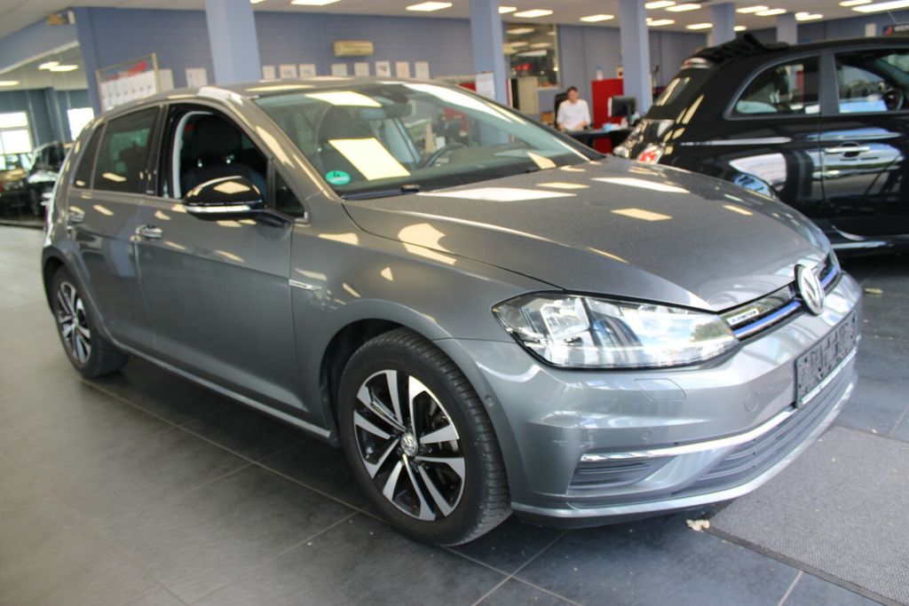 Image of Volkswagen Golf