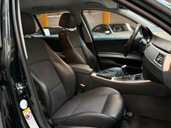 BMW 320i Kombi|SHZ|AHK|AUX|PDC|Klima|Tempomat|Isofix