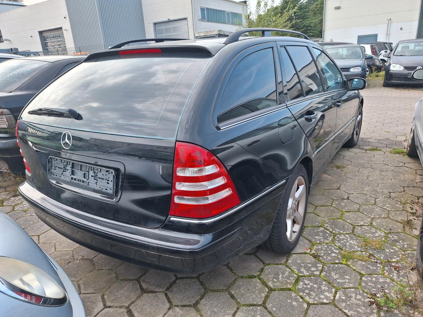 Mercedes-Benz C180 2006 — photo 5
