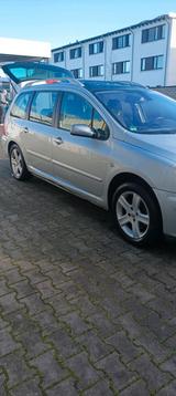 Peugeot 307  7sitze  TÜV bis Dezember - gebrauchte Peugeot 307 aus dem Jahr 2003