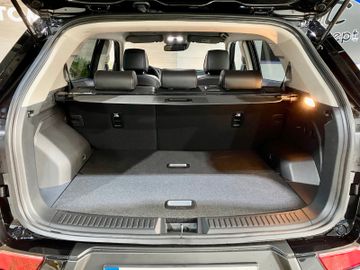 Fahrzeugabbildung Ssangyong e-Motion Platinum **WÄRMEPUMPE**Finanzierung**