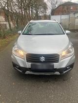 Suzuki SX 4 - gebrauchte Suzuki SX4 aus dem Jahr 2014