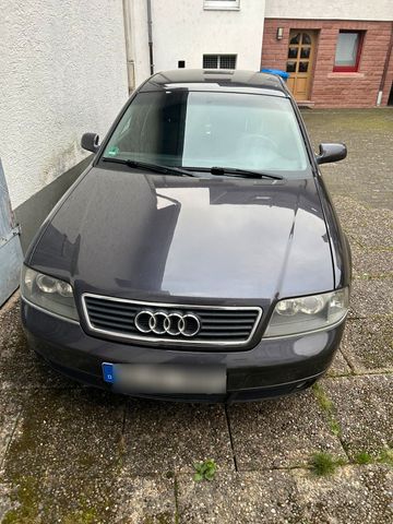 Audi A6 2,4