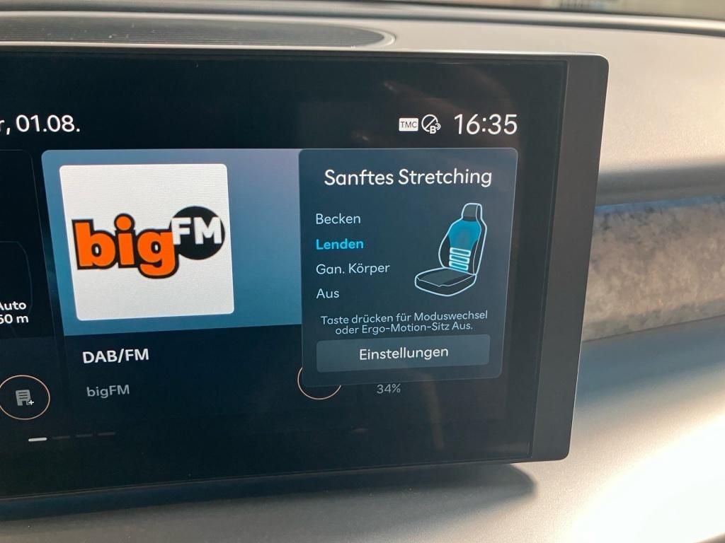 Fahrzeugabbildung Hyundai IONIQ 9 (6-Sitzer) 4WD 110kWh Uniq 360 4xElSitz