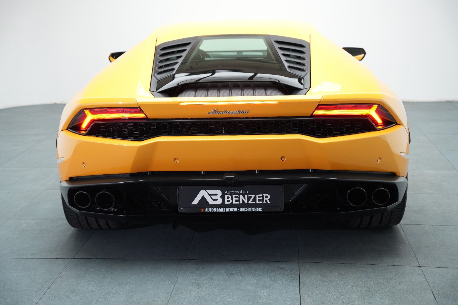 Fahrzeugabbildung Lamborghini Huracan Huracán /LIFT/KAMERA/CARBON/SCHALENSITZ/