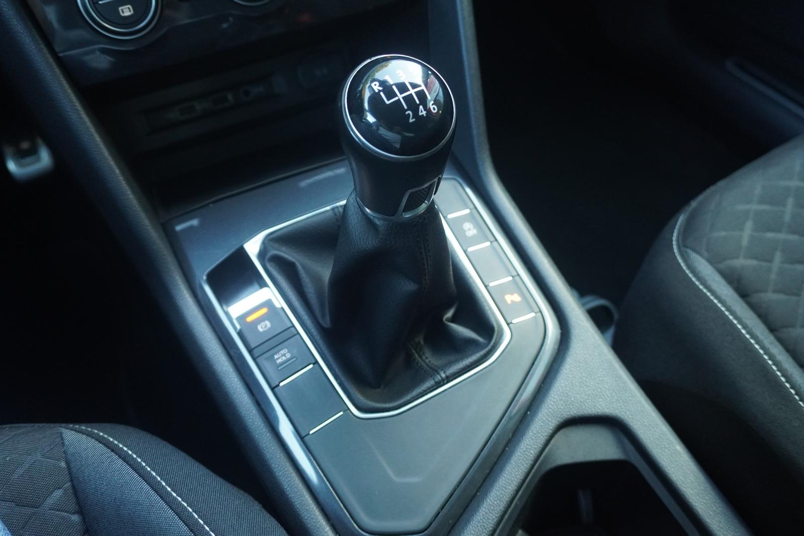 Volkswagen Tiguan 1.5 16V TSI Comfortline LED Navi AHK