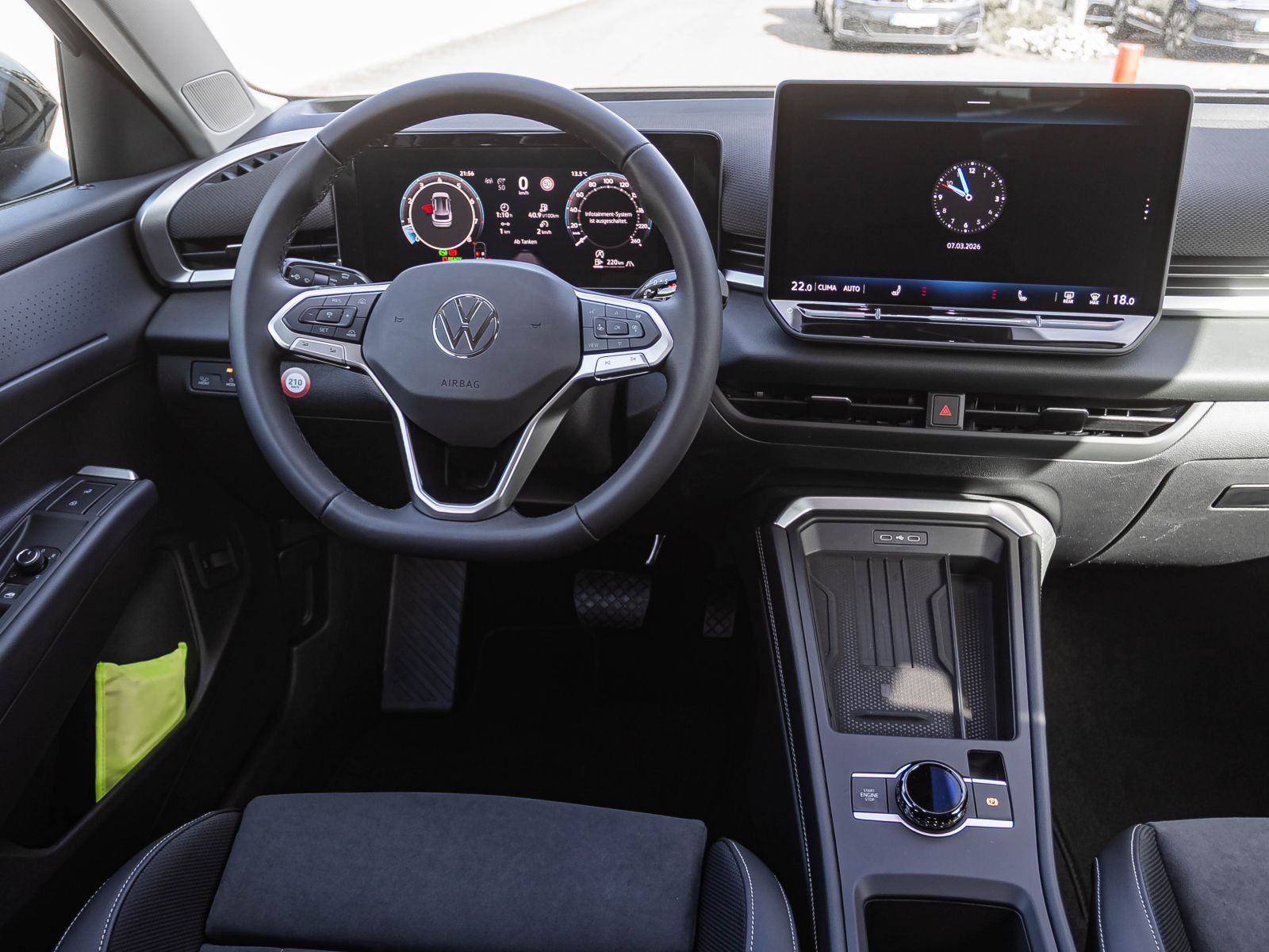 Volkswagen T-Roc - Bild 16