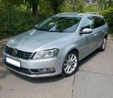 Volkswagen Passat 2.0 TDI DSG Highline*AHK... - Volkswagen Passat aus 2011: Kombi, Highline