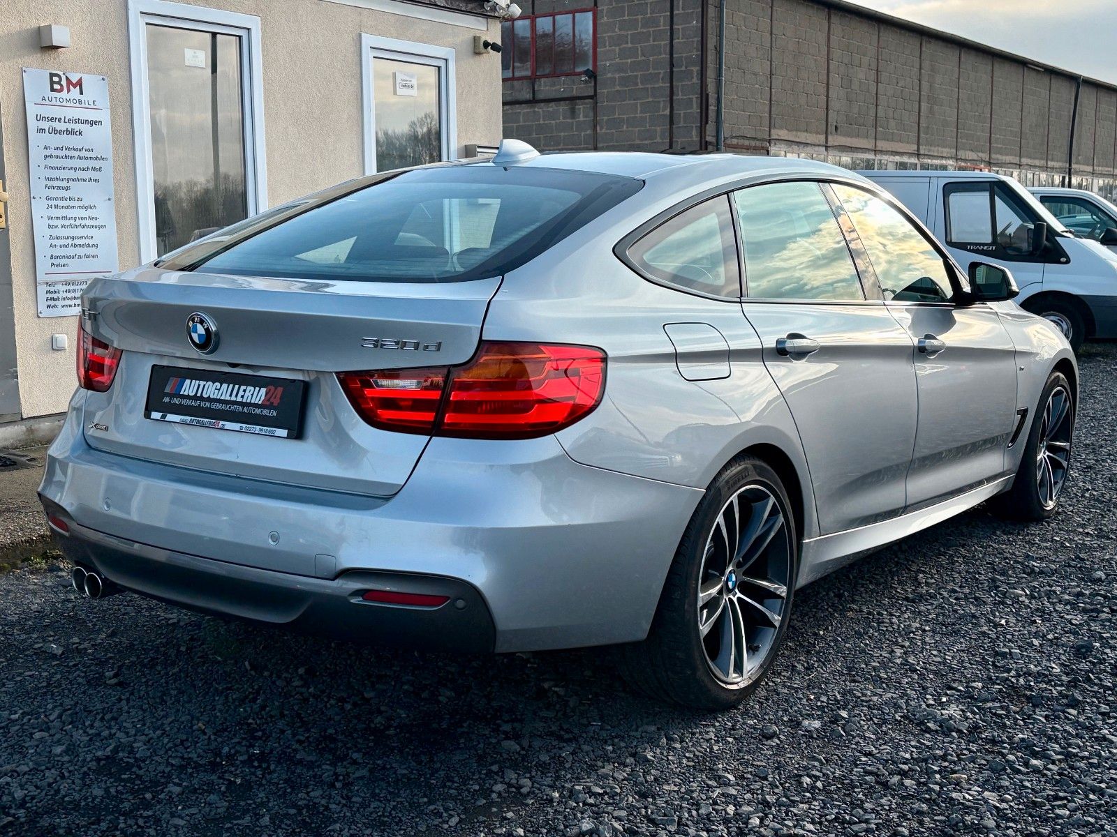 Fahrzeugabbildung BMW 320d xDrive GT M SPORTPAKET Navi Leder Xenon Pan