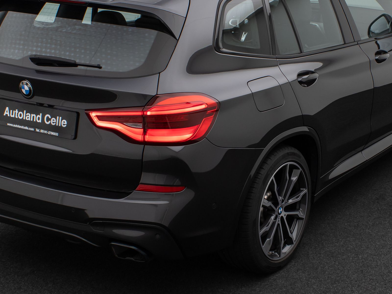 Fahrzeugabbildung BMW X3 M40i Panorama Kamera HUD DAB HiFi AHK Komfort
