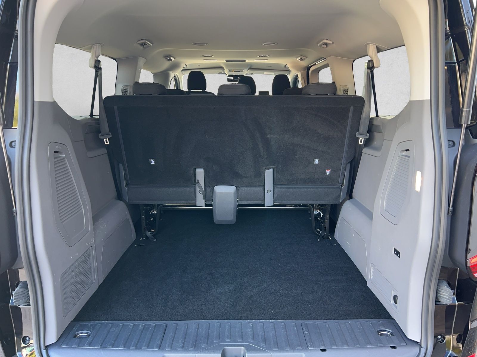 T7 Caravelle Life 2.0 TDI LR AHK*SHZ*App-Connect
