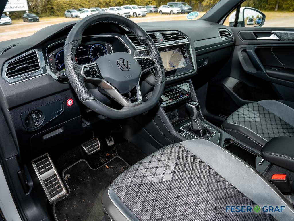 Volkswagen Tiguan 2.0 TDI R-Line DSG/LED/ACC/Navi/CarPlay