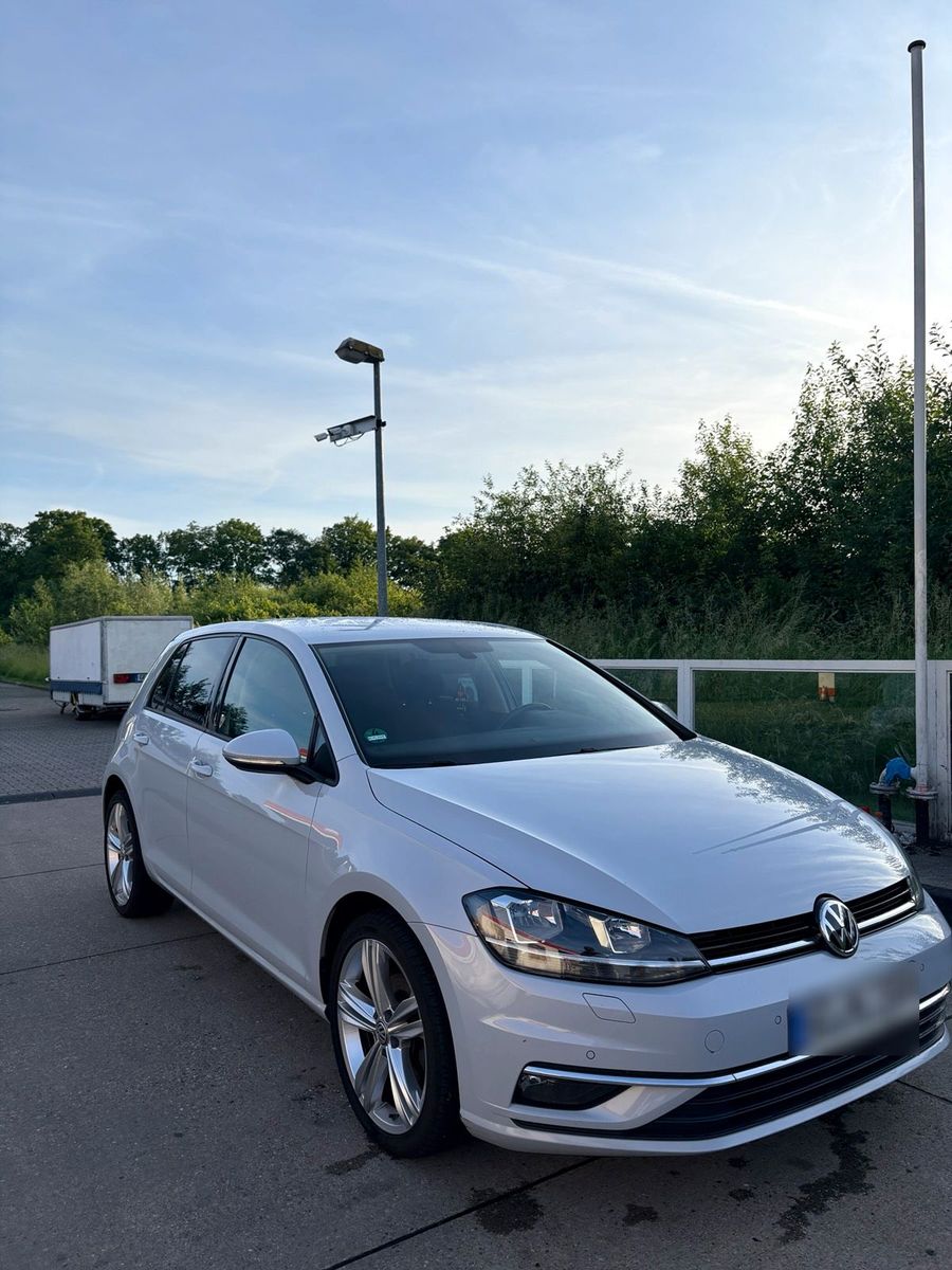 VW Golf