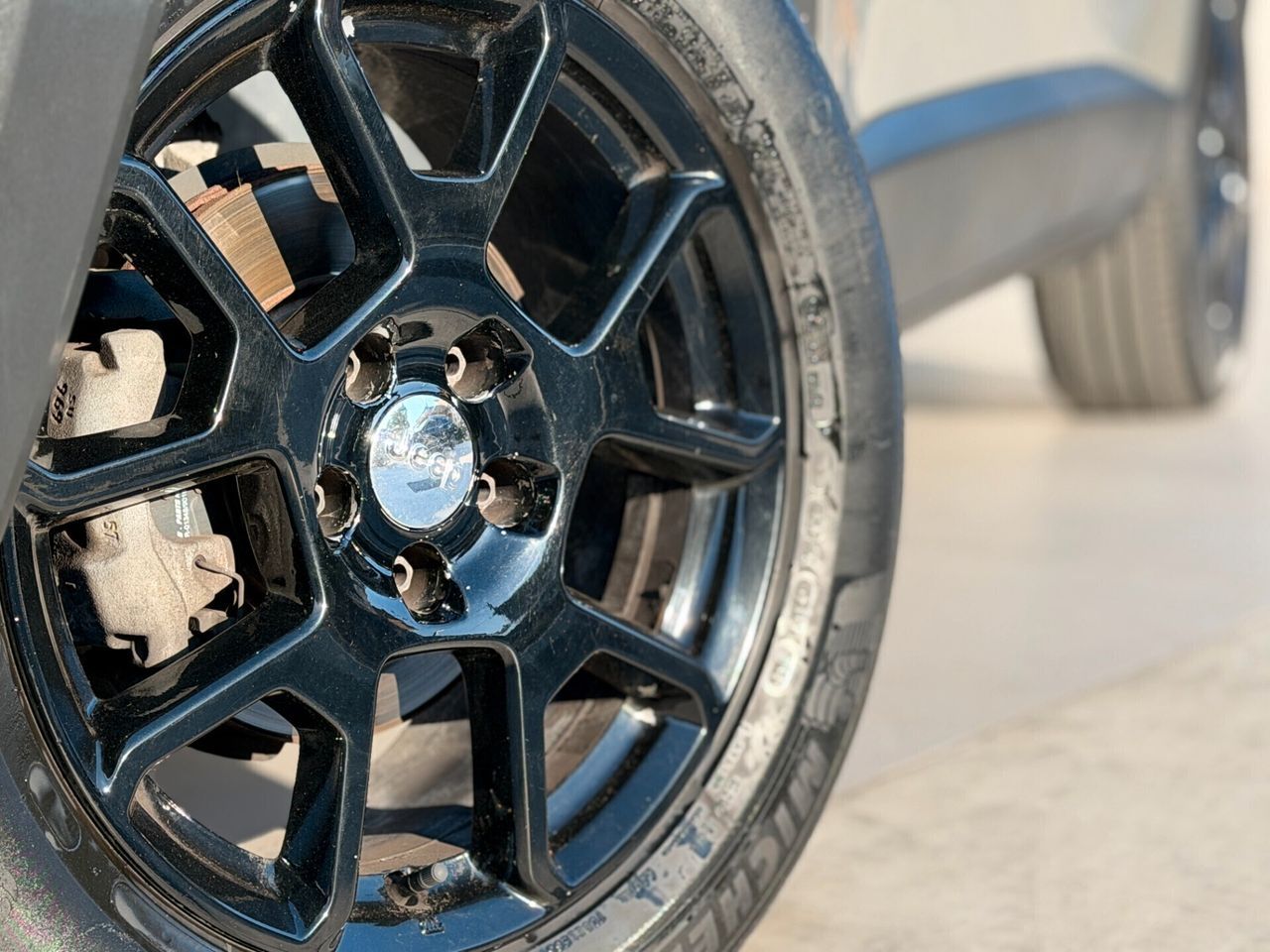 Jeep Renegade 1.6 Mjt 130 CV Longitude imagem 3