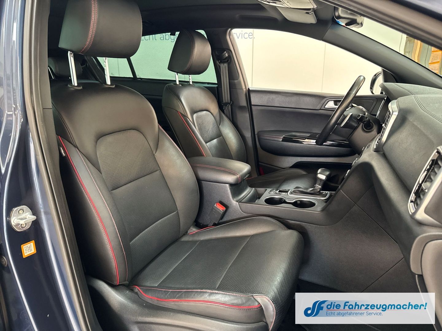 Fahrzeugabbildung Kia Sportage GT Line 4WD 2.0 CRDi Mild Hybrid EU6d-T