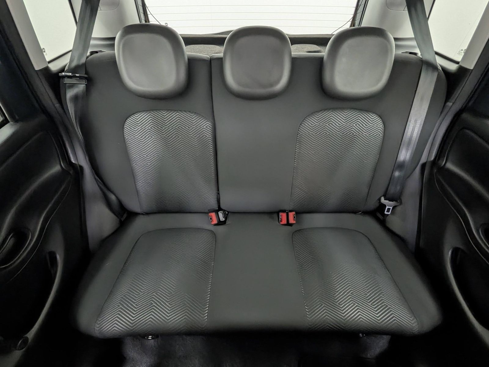 FIAT Panda 1.0 MHEV Garmin AHK – Bild 13