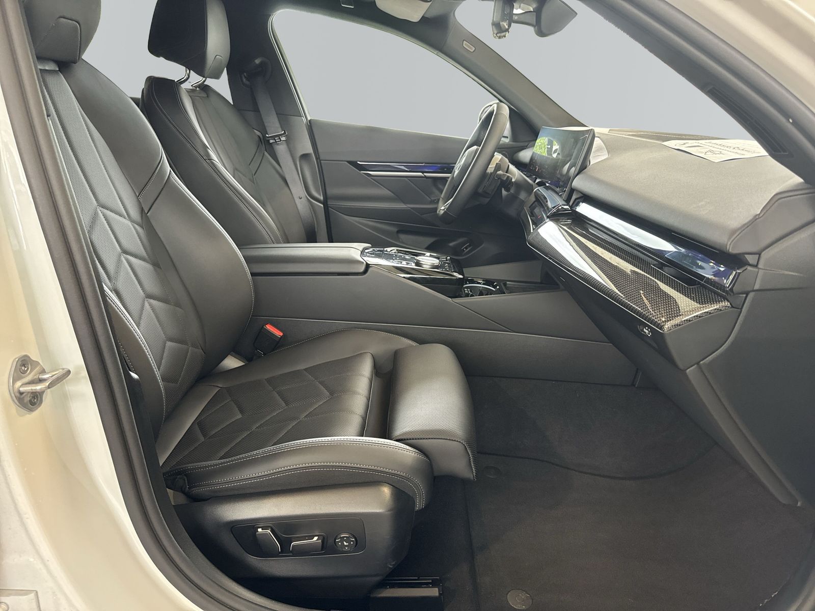 BMW 520 - Bild 11