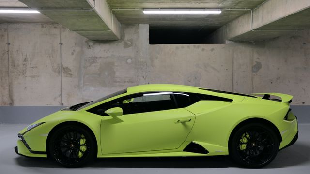Lamborghini Huracán Tecnica/AdPersonam Verde Shock/Carbon/
