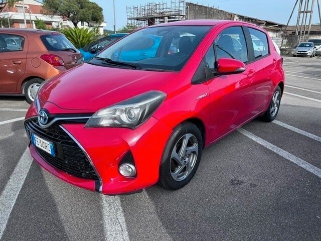 Toyota TOYOTA YARIS HYBRID