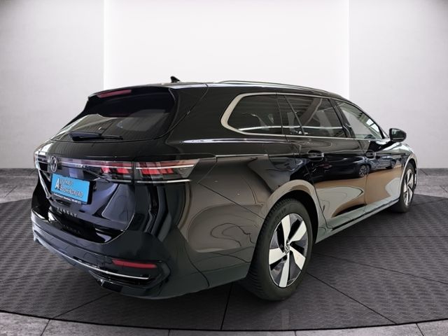 Fahrzeugabbildung Volkswagen Passat 2.0 TDI DSG Elegance LED-MATRIX NAVI AHK