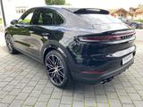 Porsche Cayenne E-Hybrid Coupe |HA-Lenkung |AHK |Pano-D. - Porsche Vorführfahrzeuge