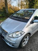Mercedes-Benz Mercedes A 150 - Mercedes-Benz A 150 in Düsseldorf